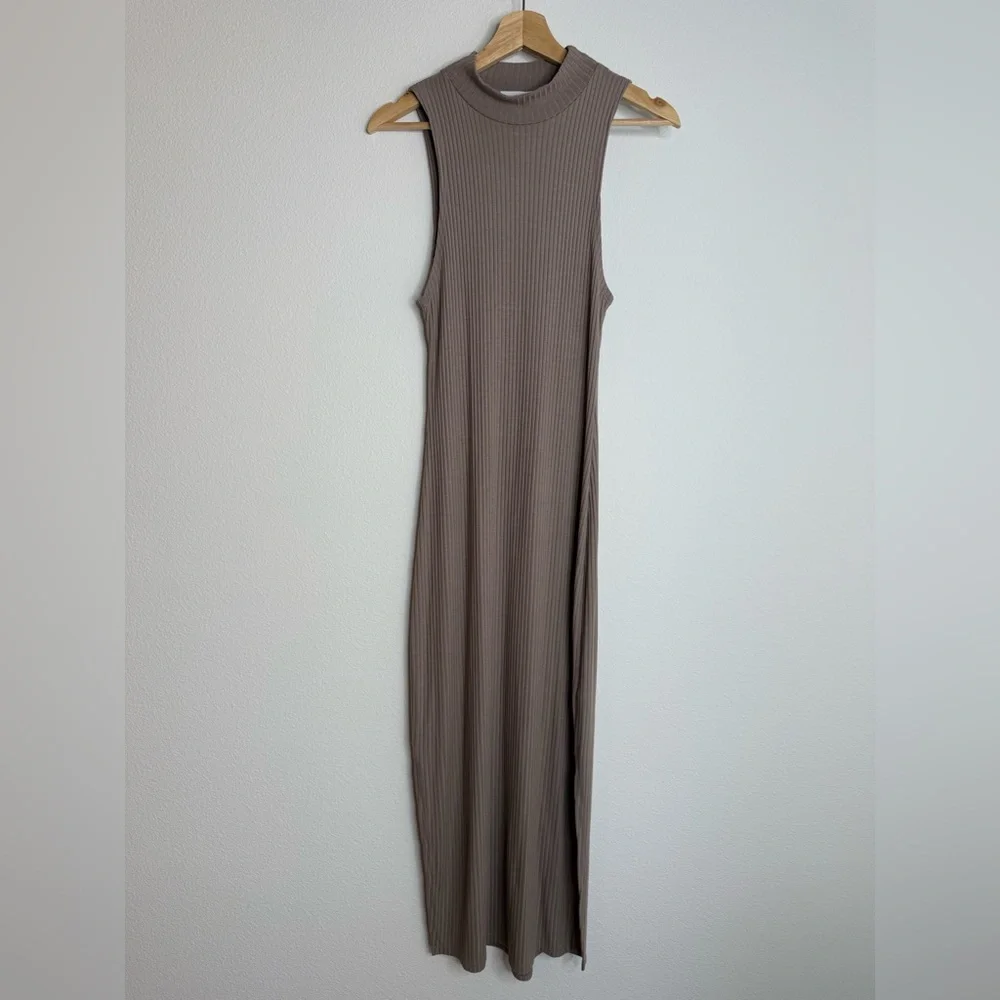 Beyond Yoga Well Traveled Taupe Rib Knit Athleisure Midi Dress Sz Small - Picture 6 of 16